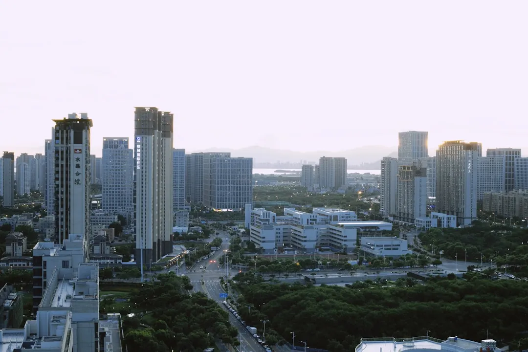 2025年工业传感器选型指南与主流技术参数对比分析