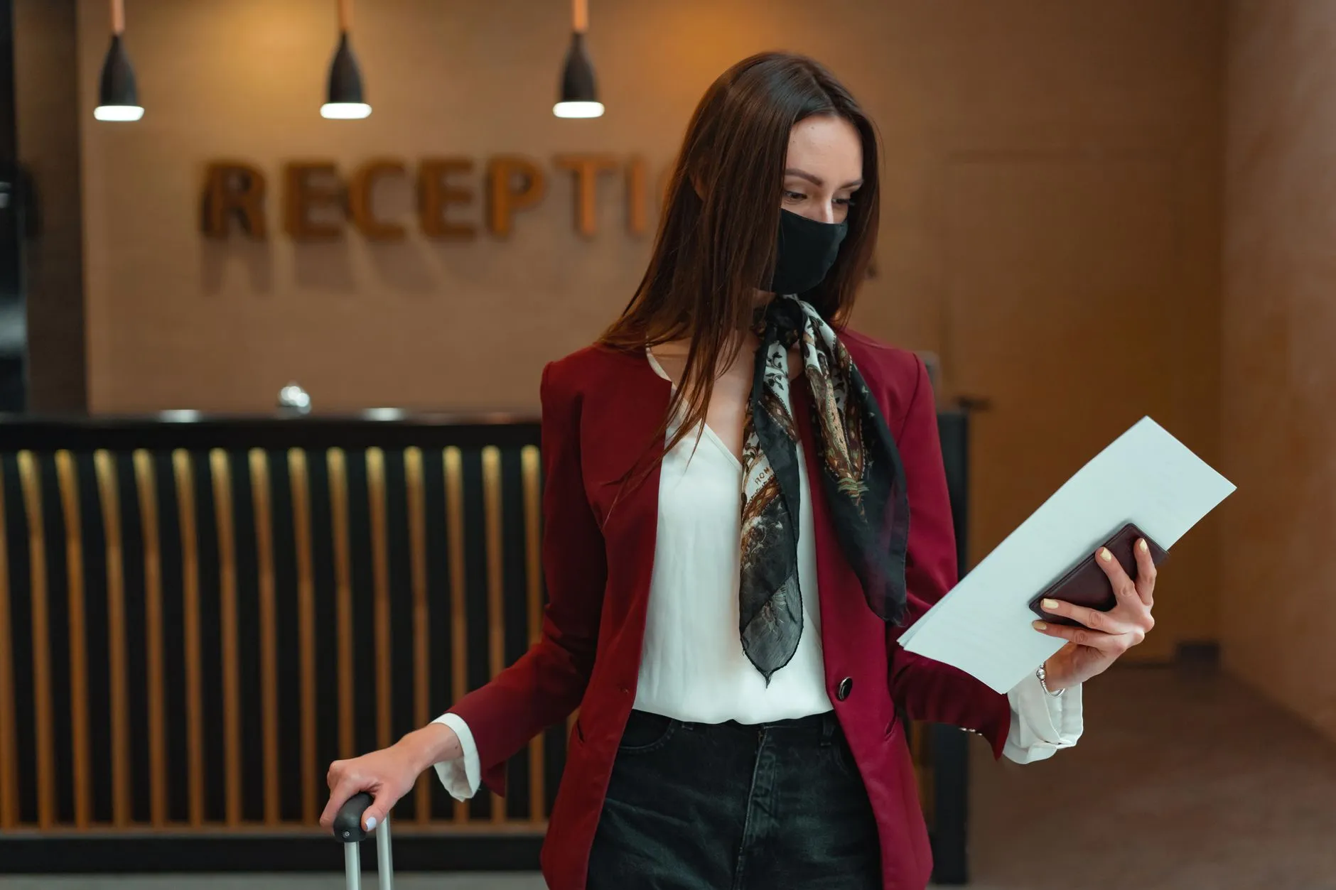 工业传感器在智能制造中的应用趋势与选型要点解析